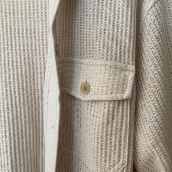 Old Navy Womens Waffle Shacket Lounge Size Large Button Beige NWT - Picture 5 of 6